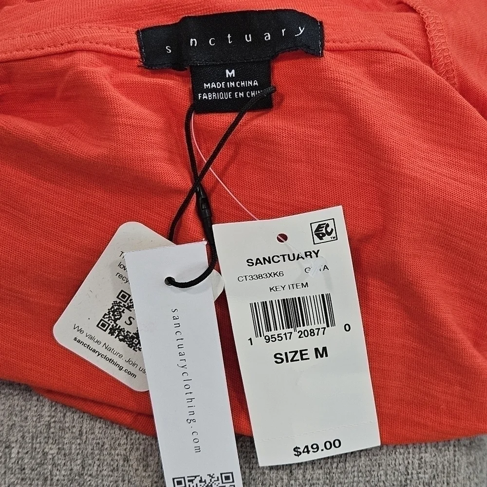 NWT ORANGE TOP SIZE MEDIUM